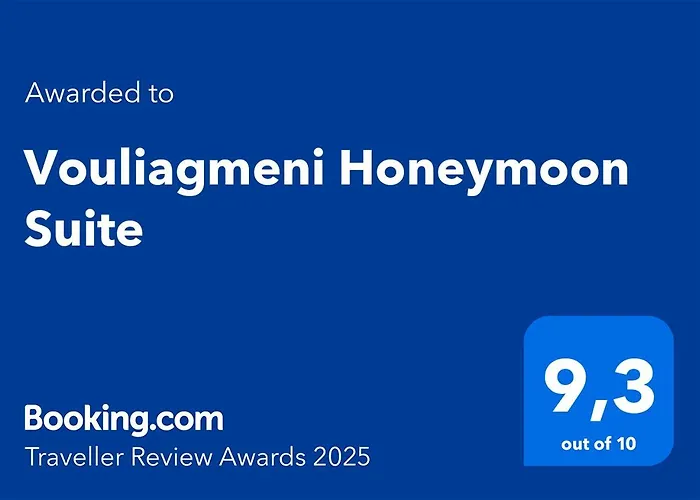 Vouliagmeni Honeymoon Suite