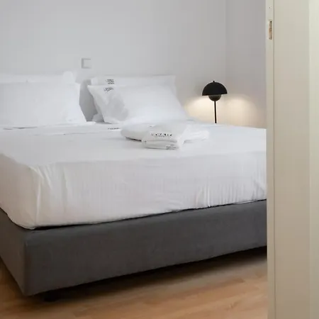 Vouliagmeni Honeymoon Suite Atena Exterior foto