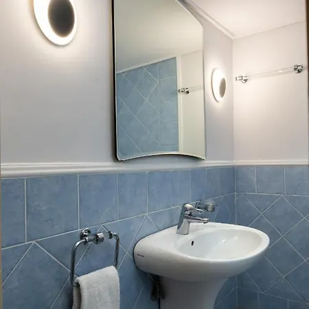 Vouliagmeni Honeymoon Suite Atena Exterior foto